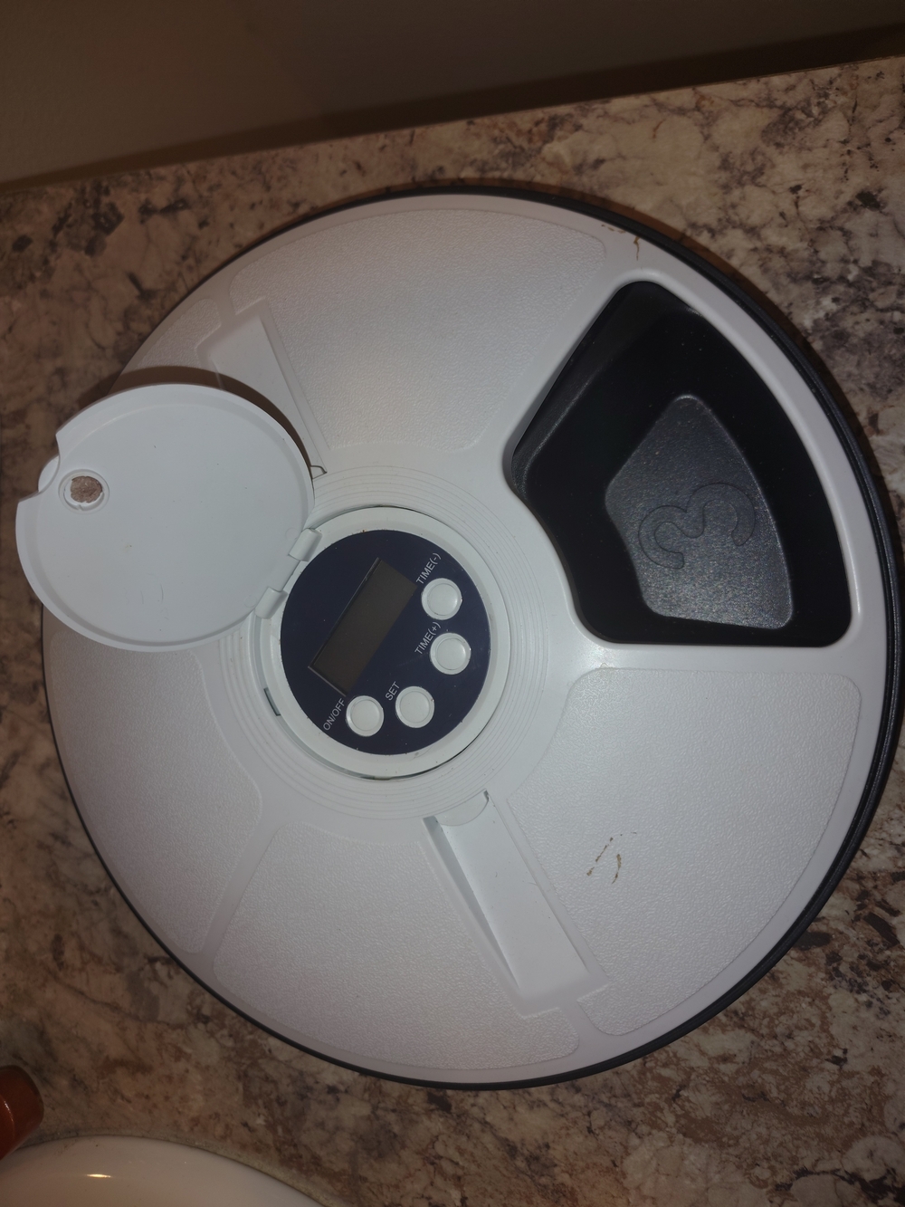 White Automatic Pet Food Cassette Feeder with LCD Timer